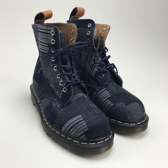 Dr. Martens Other - Dr Martens high tops Boots Blue Crushed velvet 7